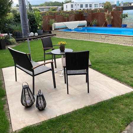 Ferienwohnung Schwarz Sersheim エクステリア 写真