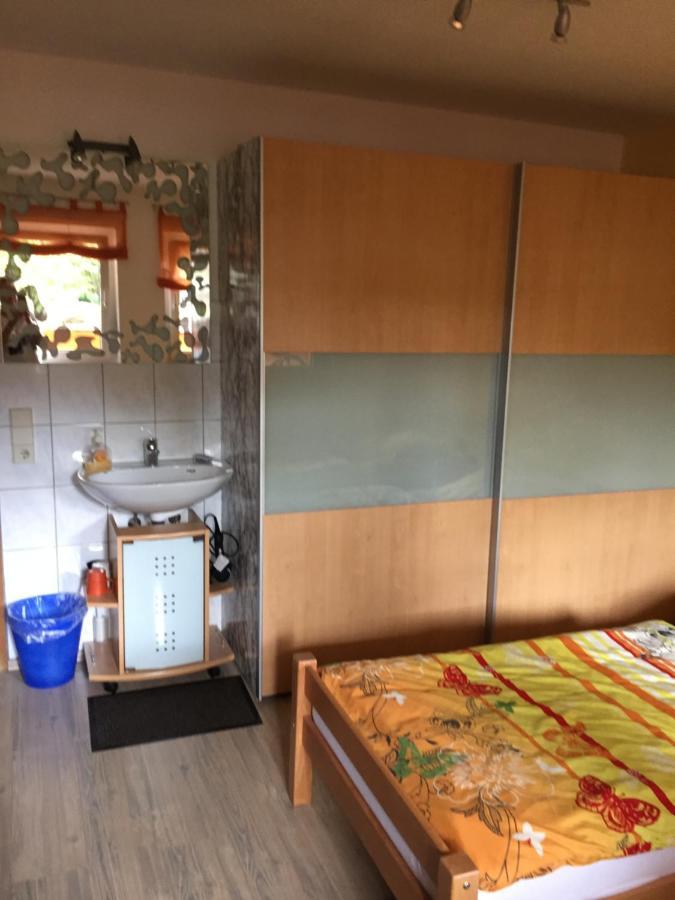 Ferienwohnung Schwarz Sersheim エクステリア 写真