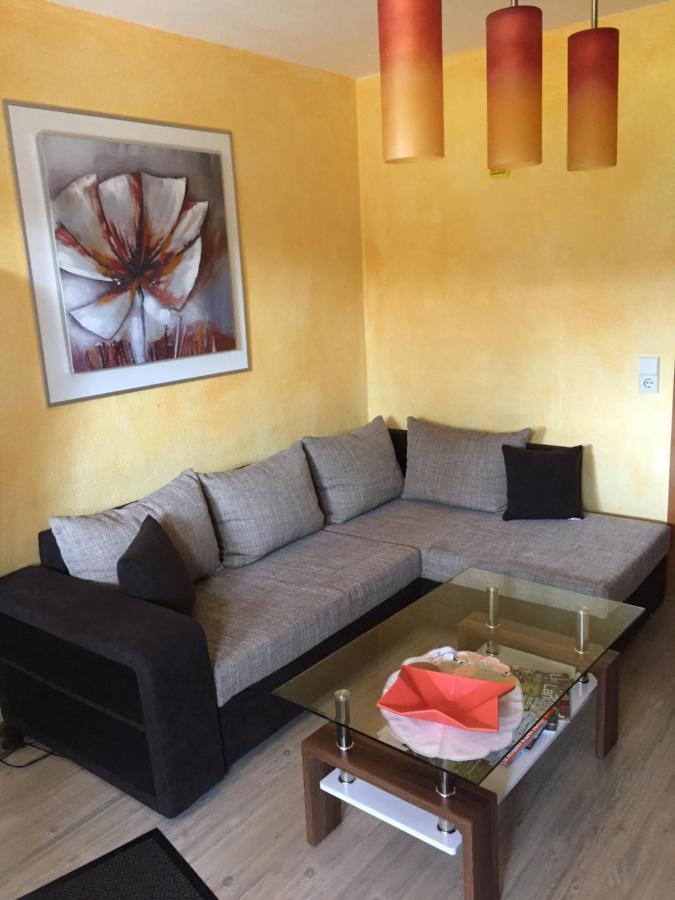 Ferienwohnung Schwarz Sersheim エクステリア 写真